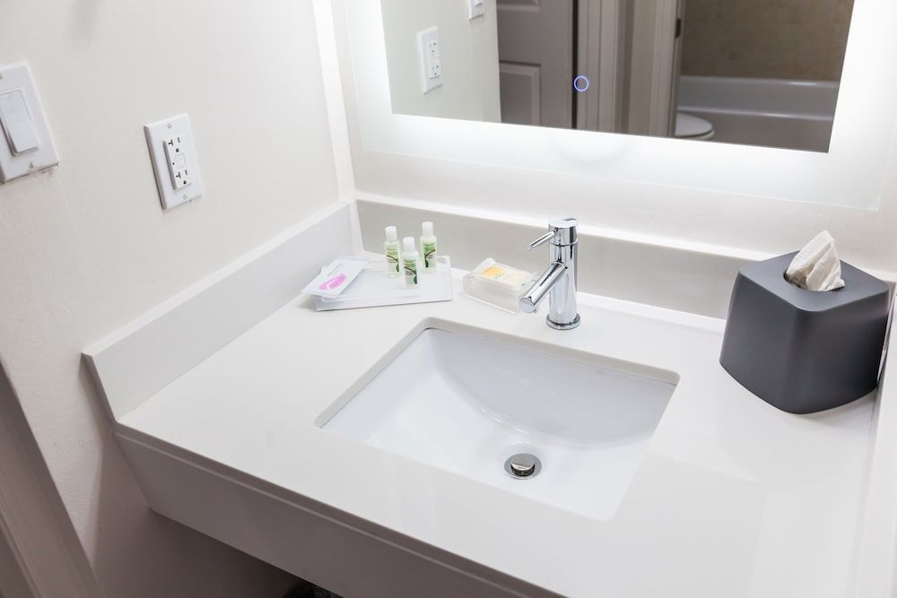 Holiday Inn & Suites BOCA RATON - NORTH by IHG 2