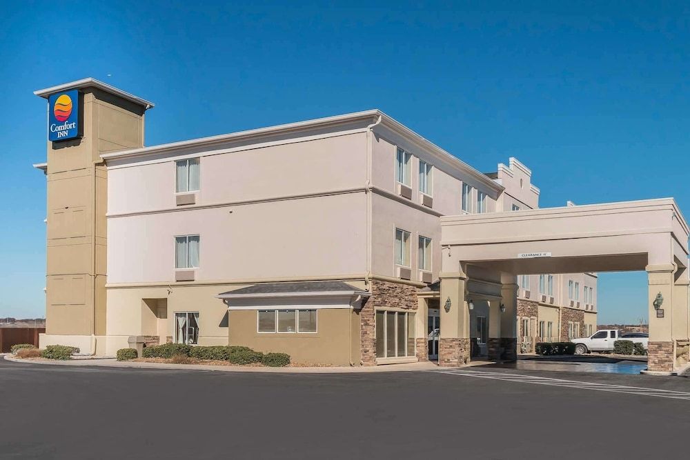 Comfort Inn near Frost Bank Center 1