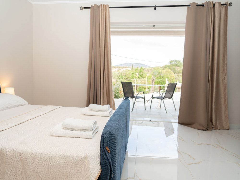 ALLAGIANNIS GROUP APARTMENTS 1
