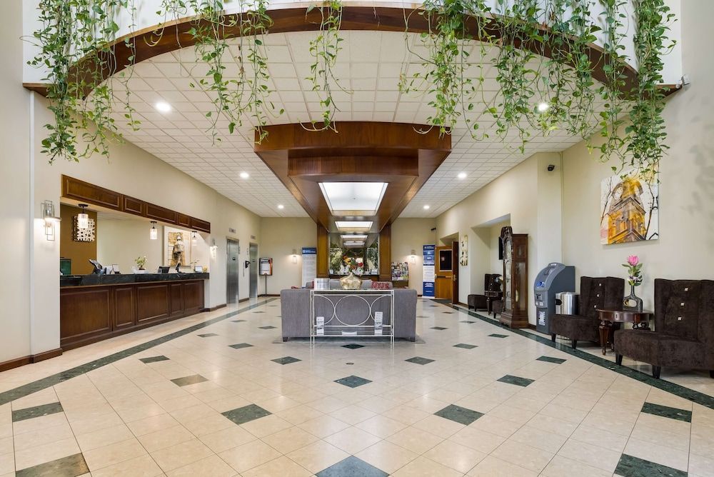 Best Western Grand Victorian Inn 1