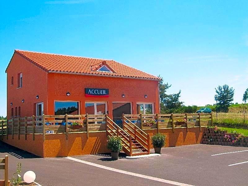 Hôtel Cantal Cottages 2