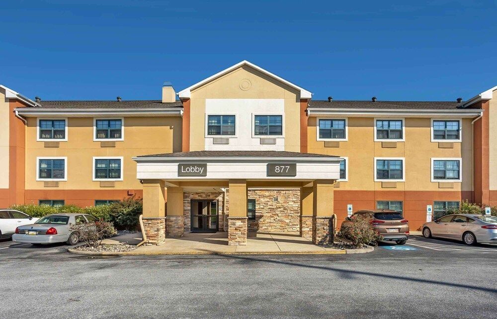 Suburban Studios Exton - Philadelphia Great Valley 1