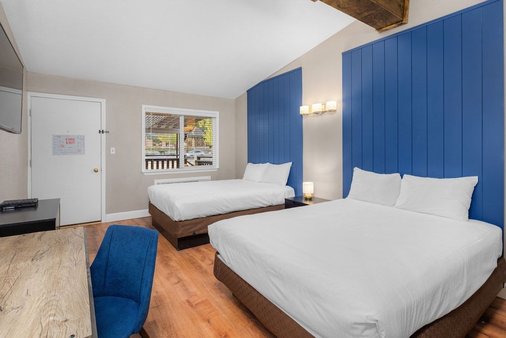 The Inn at Boatworks 1