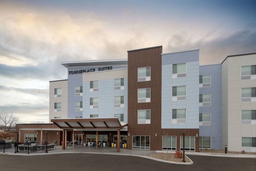 TownePlace Suites by Marriott New Philadelphia 1