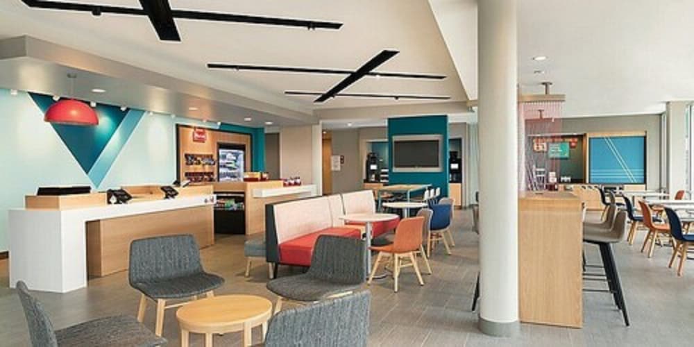avid hotel NASHVILLE AIRPORT by IHG 1
