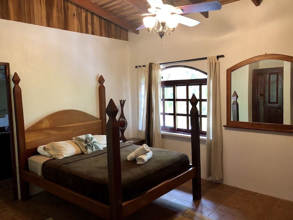 Mango Moon Villa 2