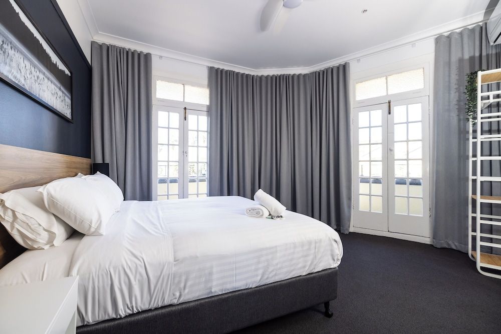 The Albion Hotel 2