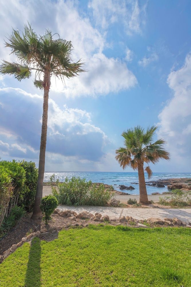 Resitour - Apollo Beach Villas 1