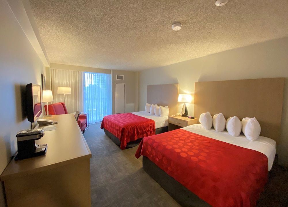 Penticton Lakeside Resort 2