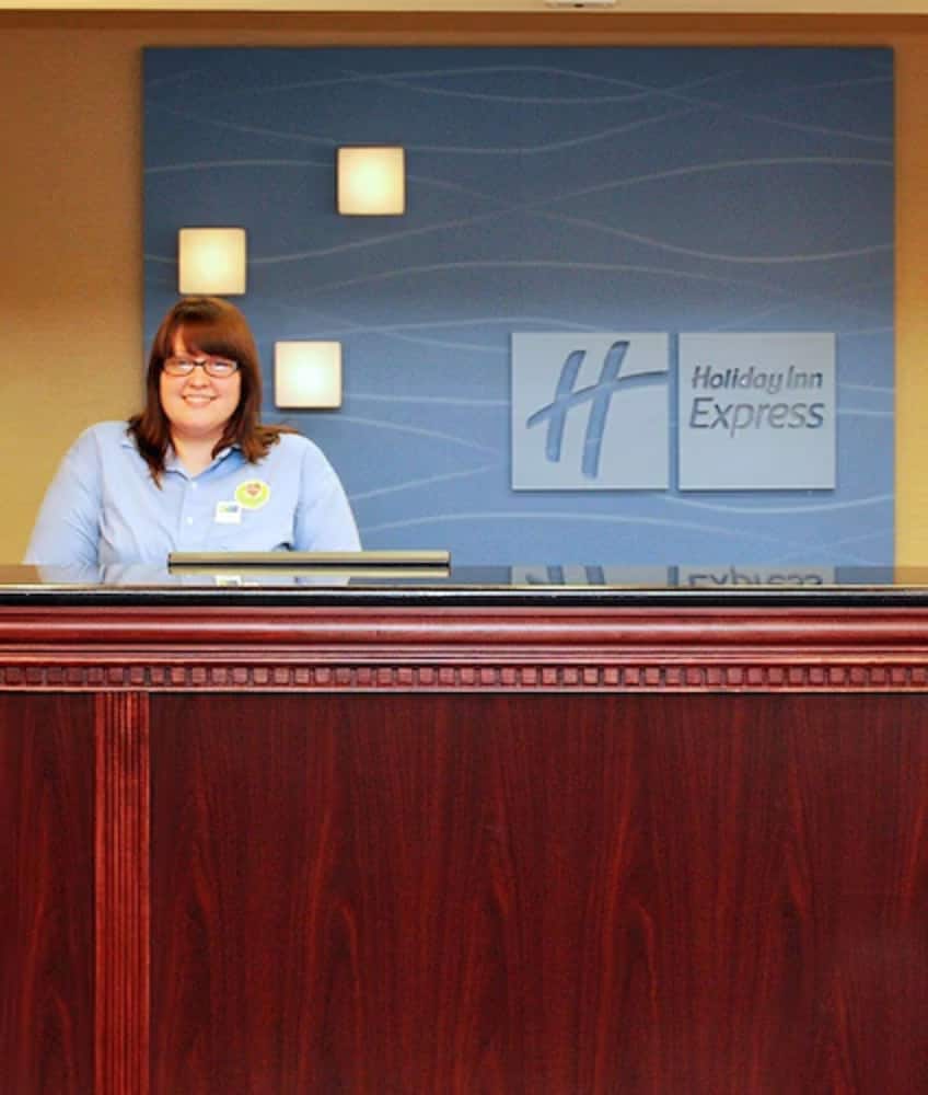 Holiday Inn Express LAPEER by IHG 2