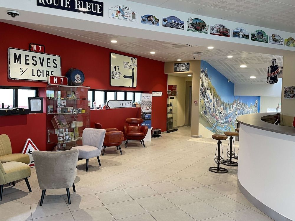 Brit Hotel Montargis 1