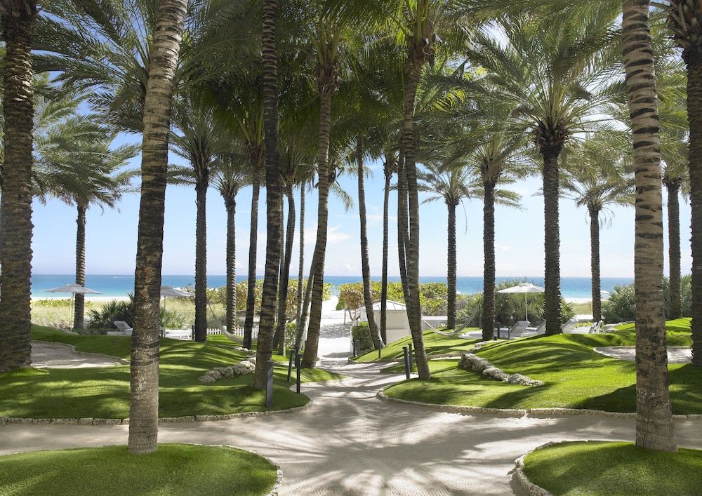 Grand Beach Hotel Surfside 1
