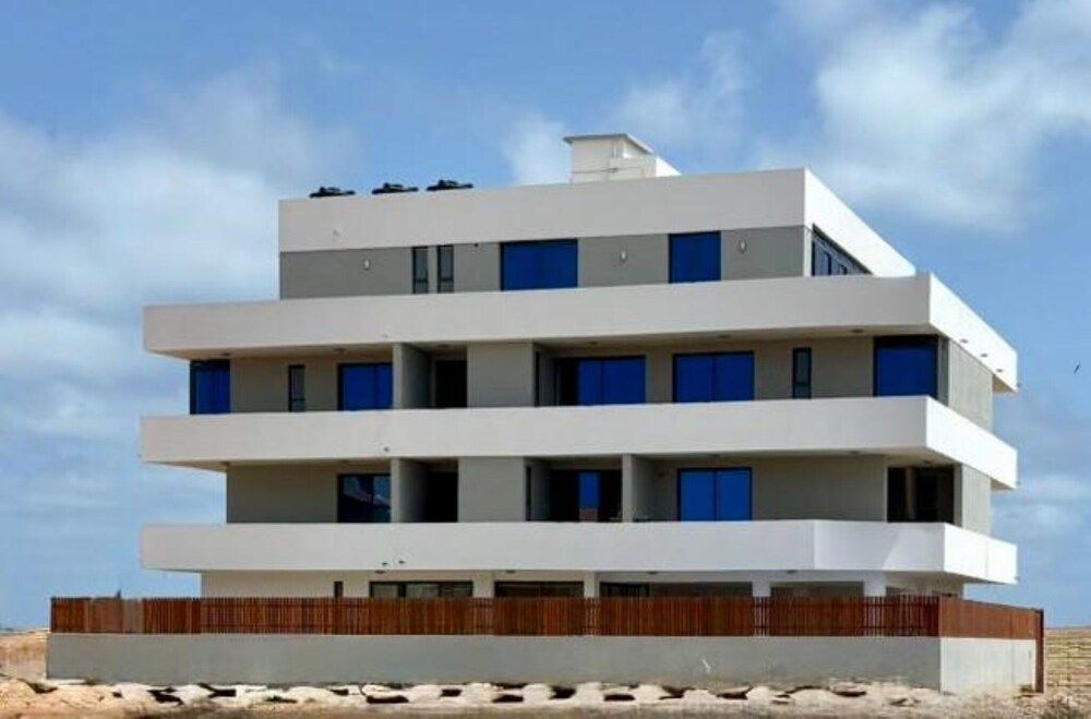Joli Beach House - Charming Ground Floor T0 Suite 1