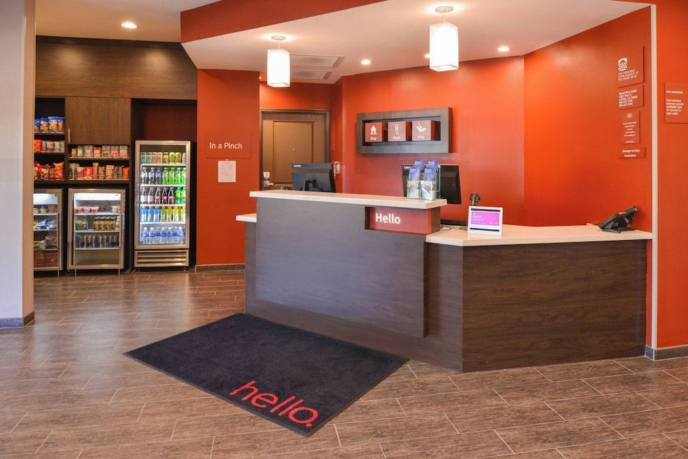 TownePlace Suites by Marriott Laplace 2