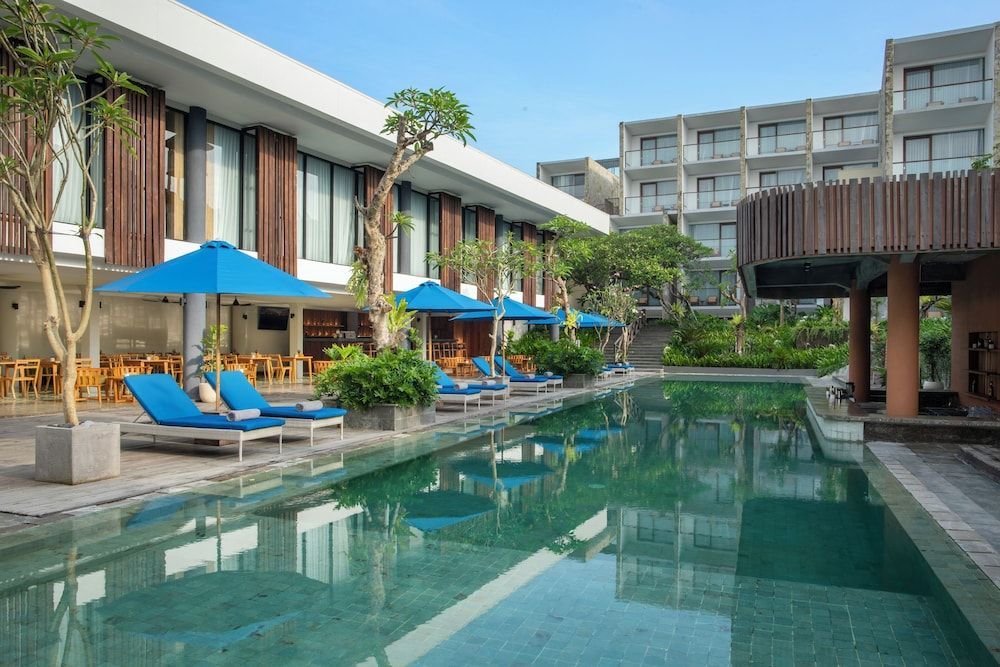 Dialoog Seminyak 1