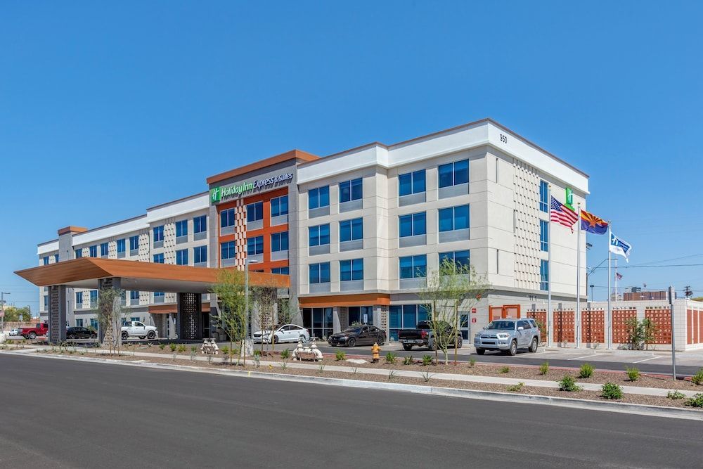 Holiday Inn Express & Suites PHOENIX DWTN - STATE CAPITOL by IHG 1