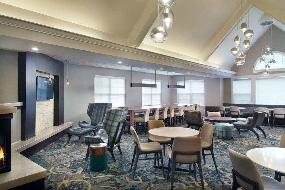 Sonesta ES Suites Raleigh Cary 2