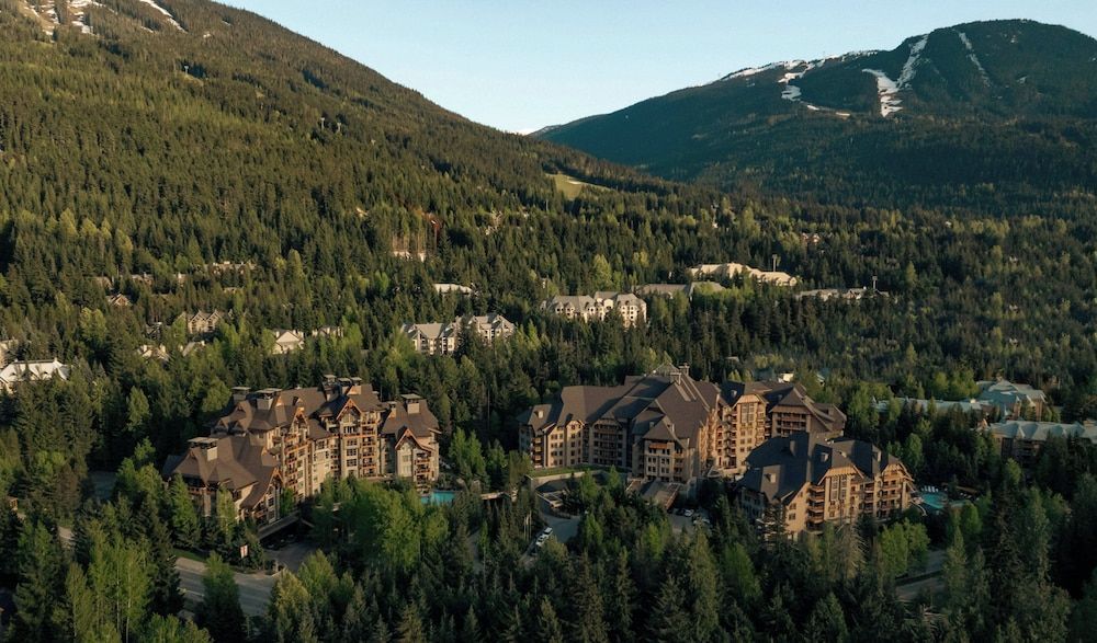 Four Seasons Resort Whistler 1