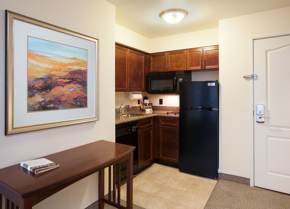 Staybridge Suites EL PASO AIRPORT AREA by IHG 2
