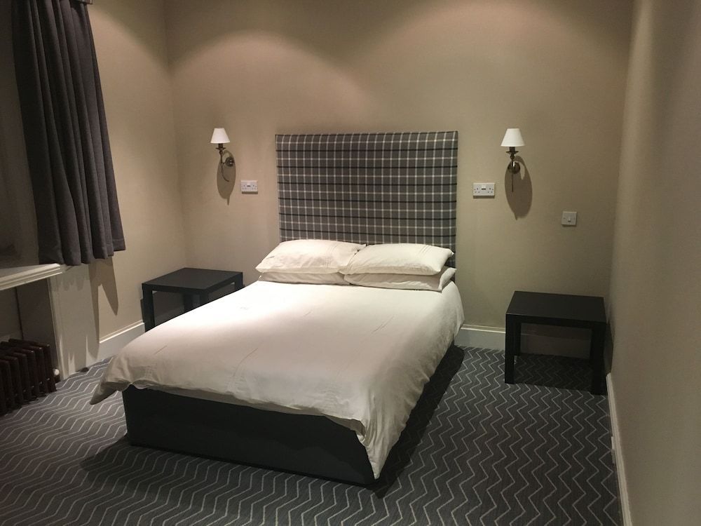 Crookston Hotel 2
