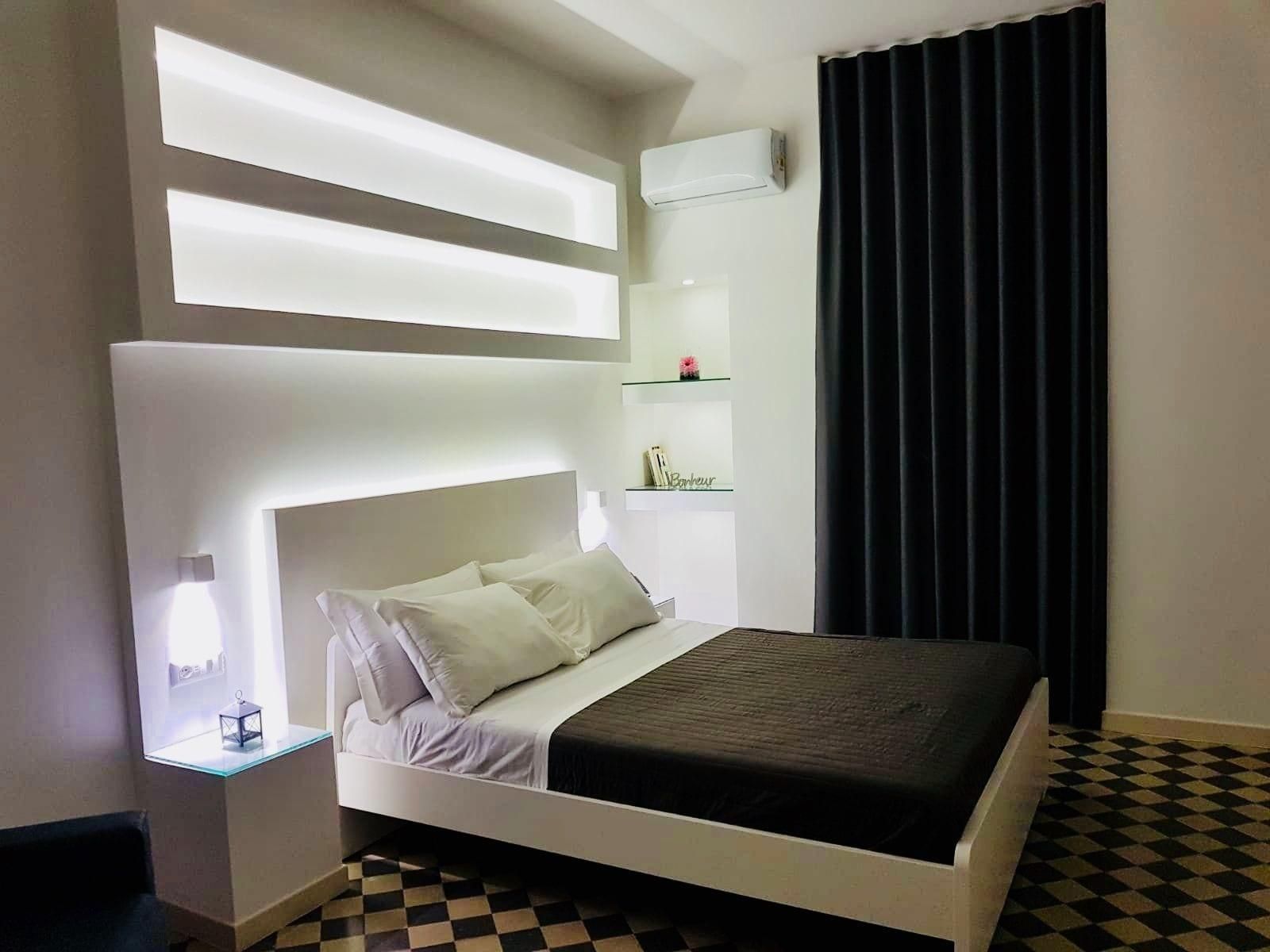 VILLA ADELAIDE SUITE & ROOM 1