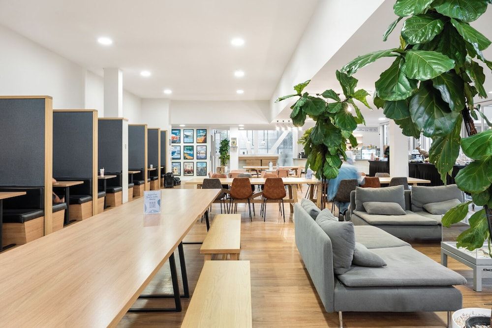 YHA Sydney Harbour 2