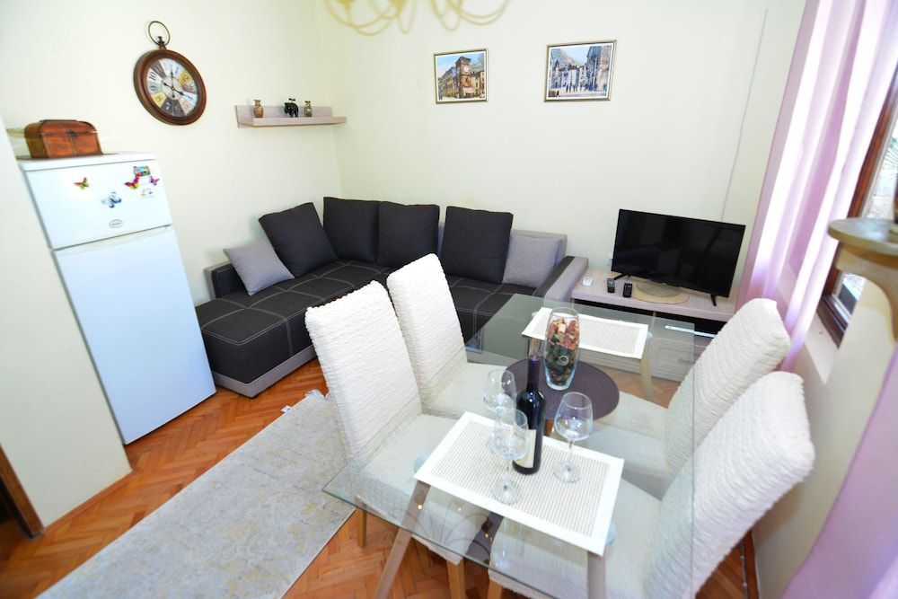Holiday Home Cattaro 1
