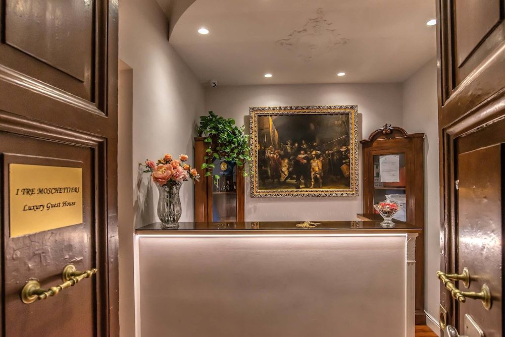 I TRE MOSCHETTIERI - D'ARTAGNAN Luxury Guest House 2