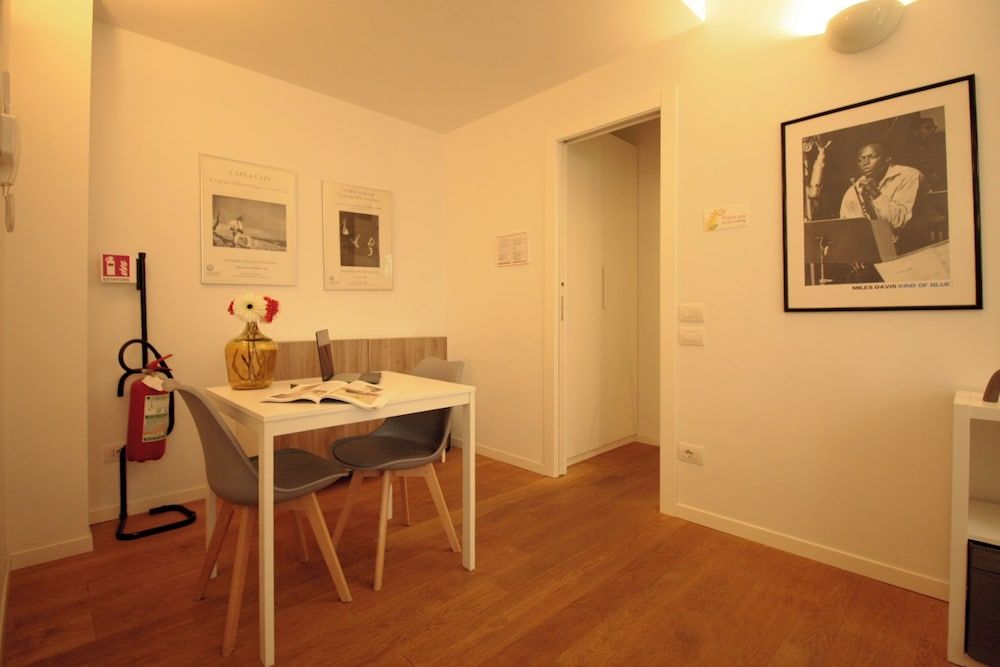 Italianway Easy - Caterina da Forlì 6 1