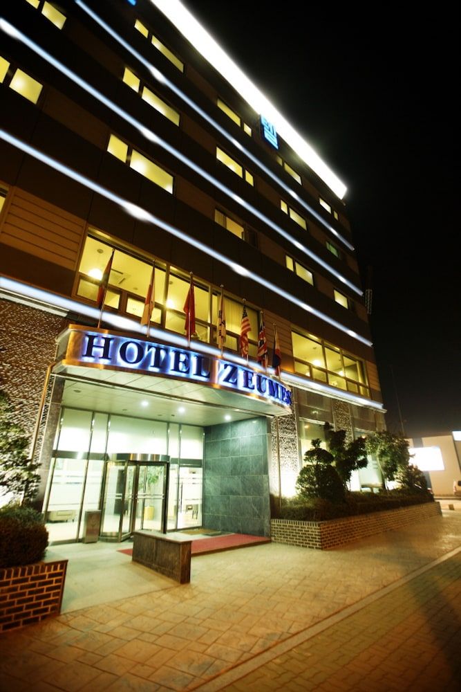 Incheon Airport Hotel Zeumes 1