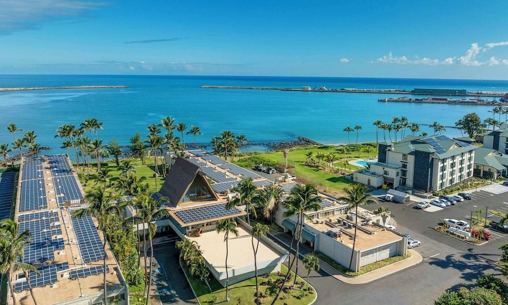 Maui Beach Hotel 1