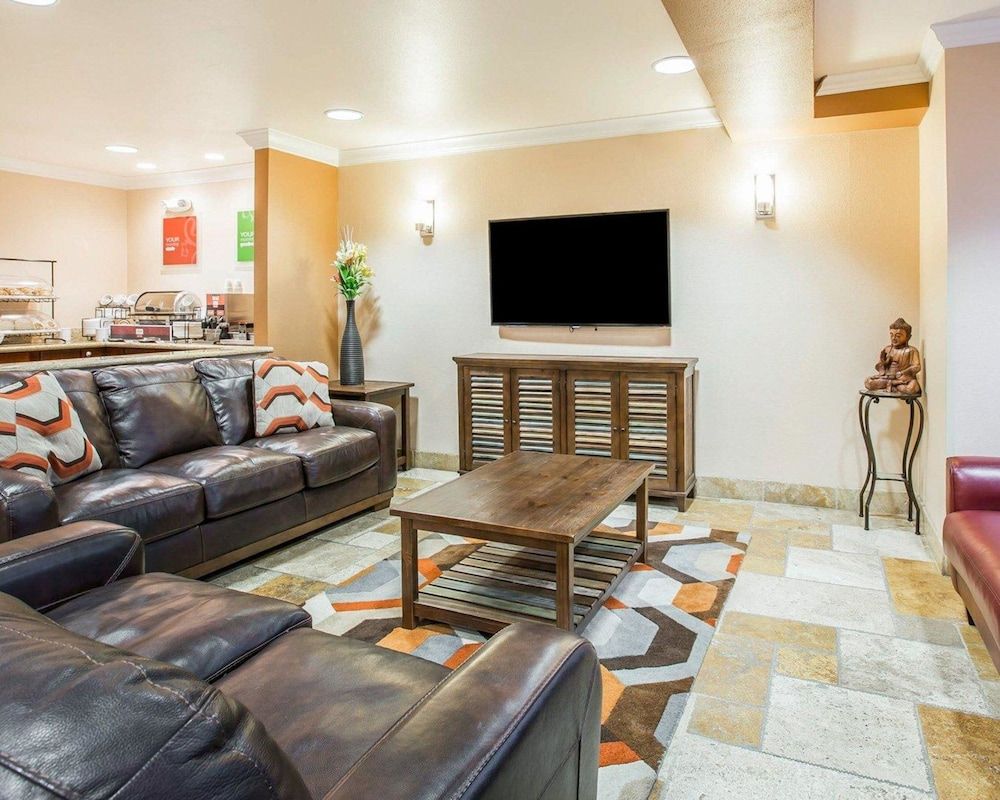 Comfort Inn & Suites Salinas City Center Area 2