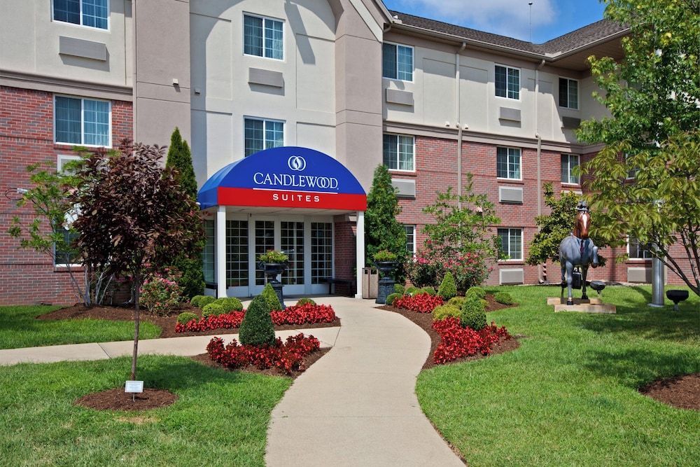 Candlewood Suites LOUISVILLE AIRPORT by IHG 1