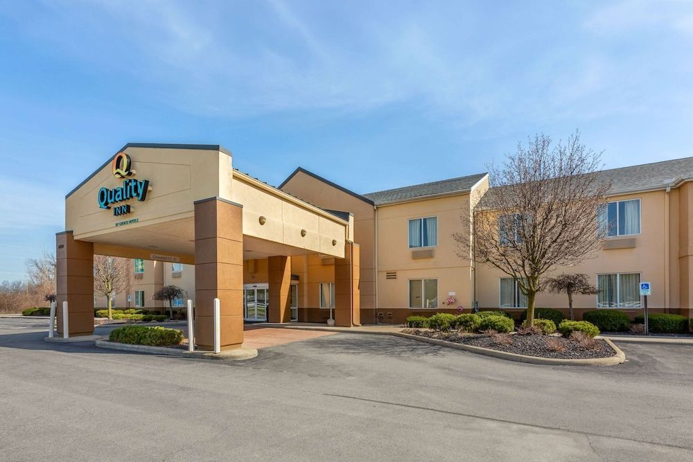 Quality Inn & Suites Sandusky 1
