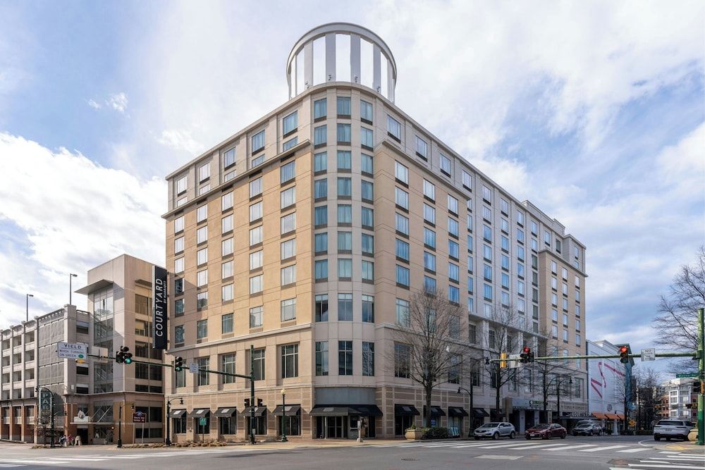 Courtyard by Marriott Silver Spring Downtown 1