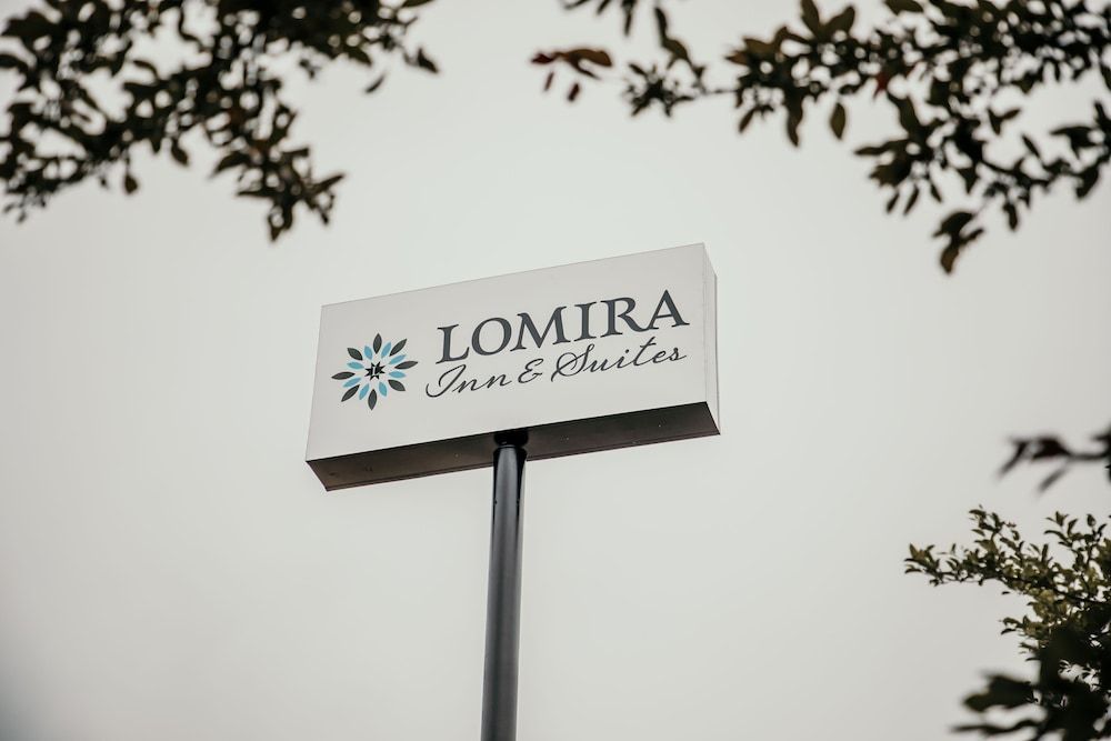 Lomira Inn and Suites 1
