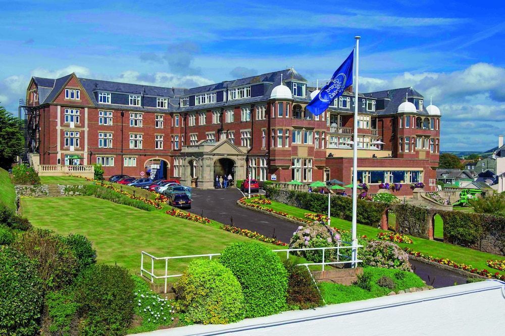 The Victoria Hotel & Source Spa 1
