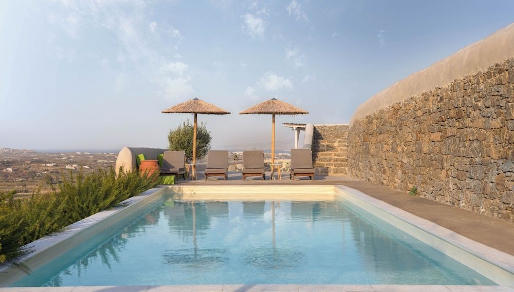 Halcyon Suites and Villas Naxos 1