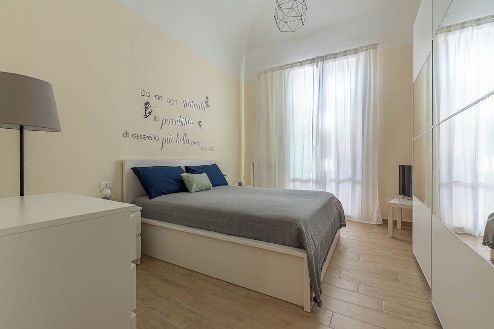 Al Khalisa Apartment by Wonderful Italy 2