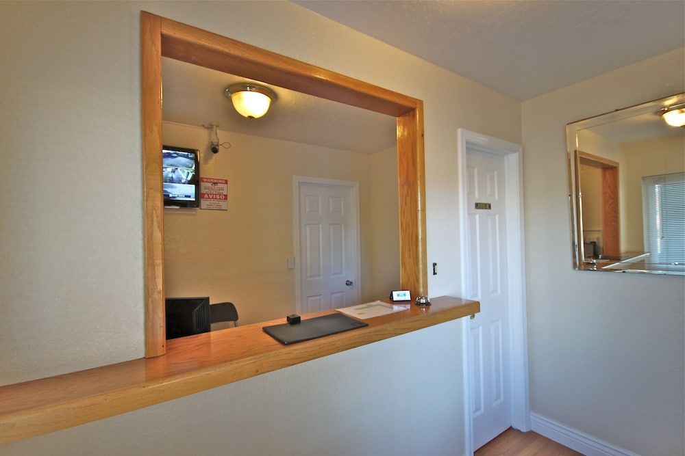 Budget Inn Lompoc 2