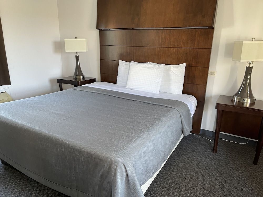 Rips Country Inn 2