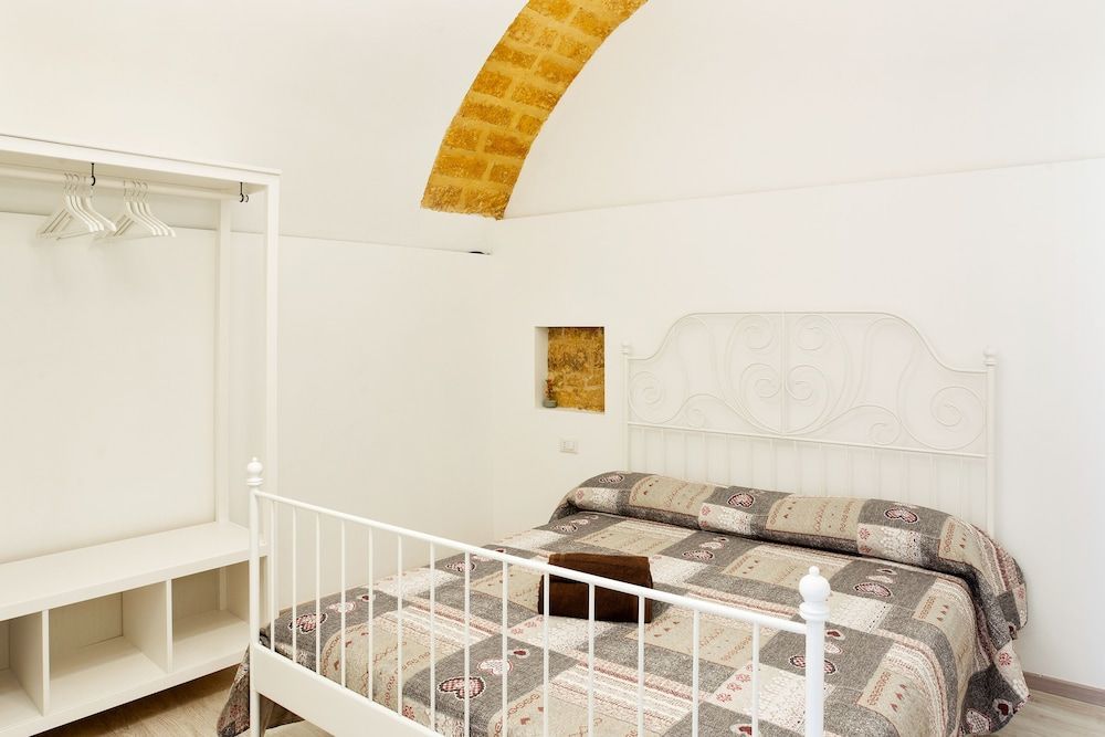 GuestHost - San Nicola Casa Clemente Apartment 2