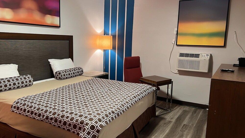 Imperial Inn 2