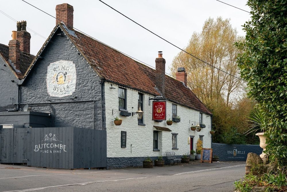 The Ring 'O' Bells 1