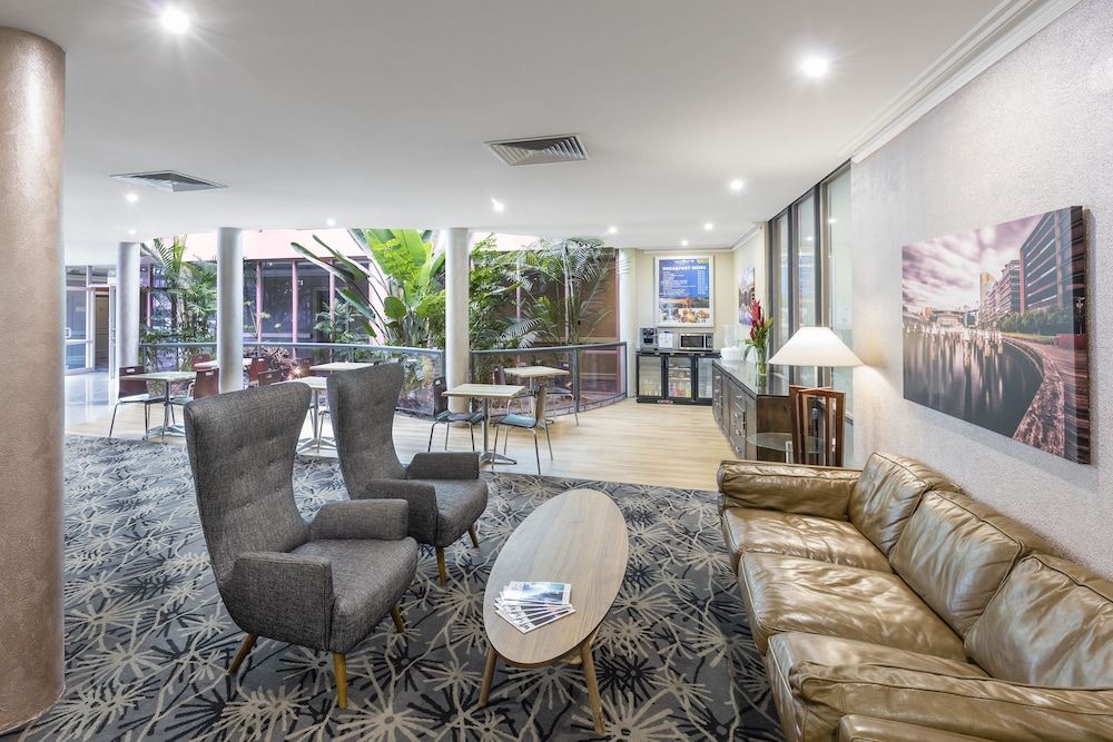 Kimberley Gardens Hotel, Serviced Apartments and Serviced Townhouses 2
