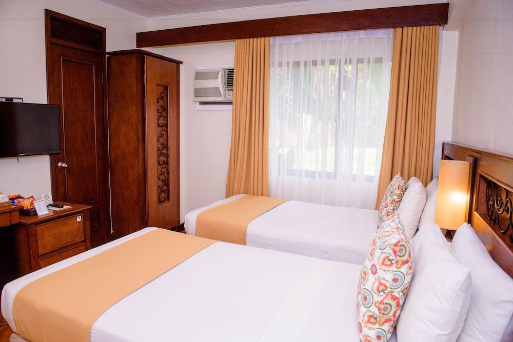 Montebello Hotel, Cebu 1