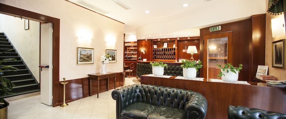 Astor Hotel 1