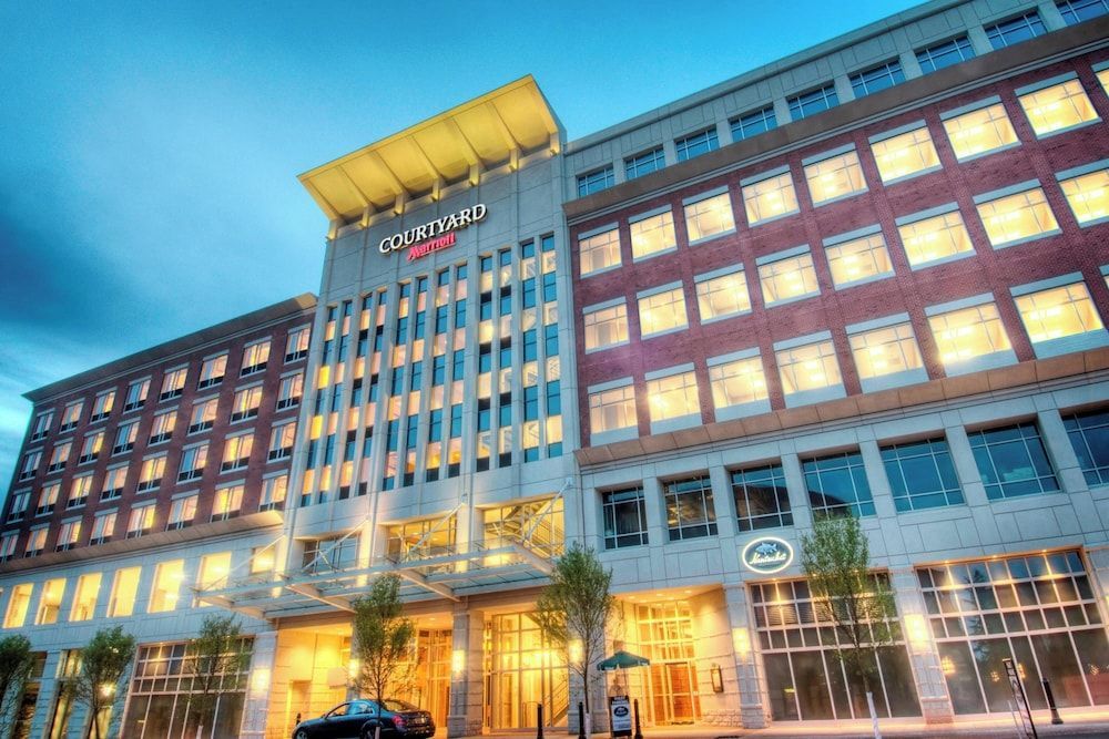 Courtyard by Marriott Greenville Downtown 1