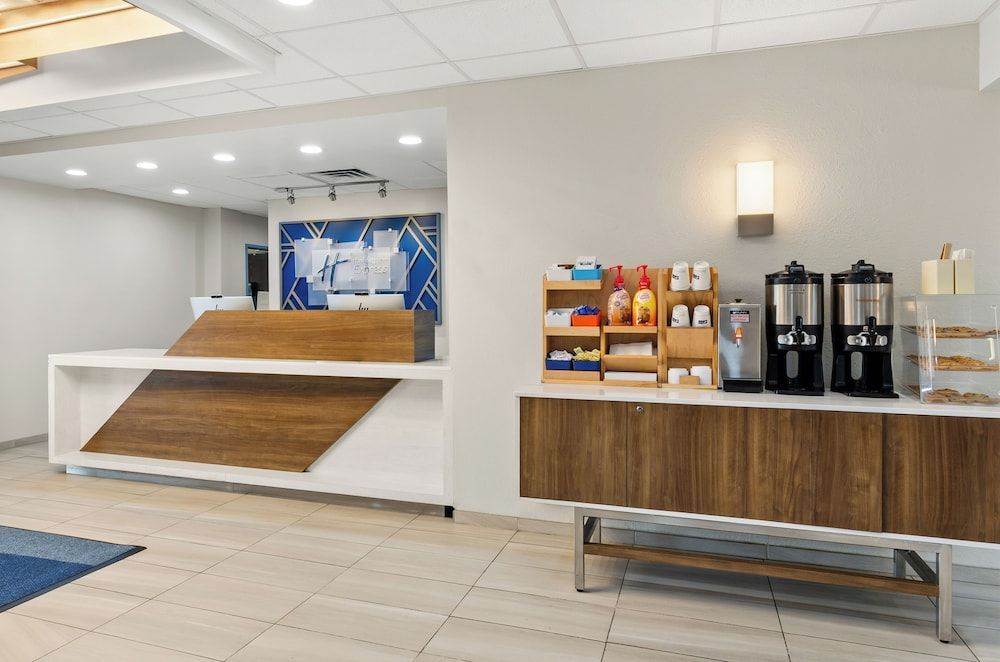 Holiday Inn Express PRINCETON/I-77 by IHG 2