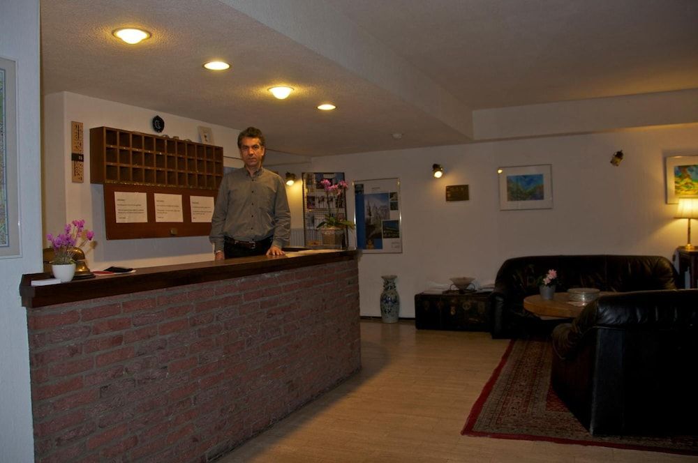 Hotel Baccara 2